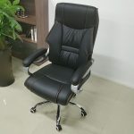 Executive high-back leather seat