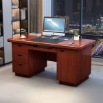 1400mm (55 inch) executive office desk