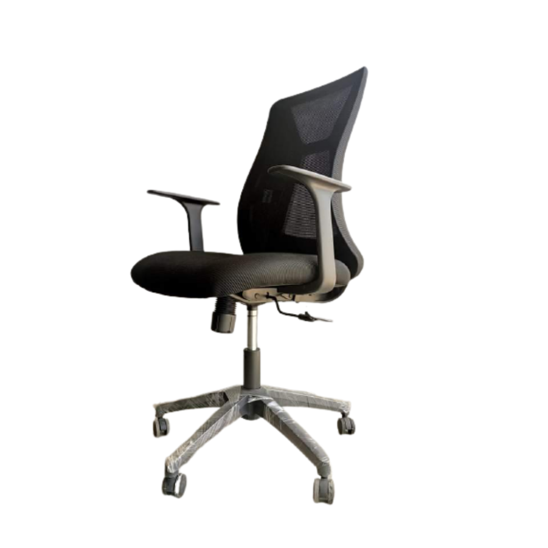 1m-office-desk-KES-7500-254-717777813-2021-11-19T135202.367.png Executive office seat - Image 1