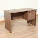 1.2 meters office desk