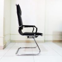 Visitor's chair - Image 2