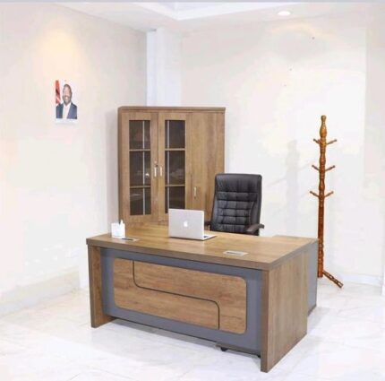 1.8m executive office table