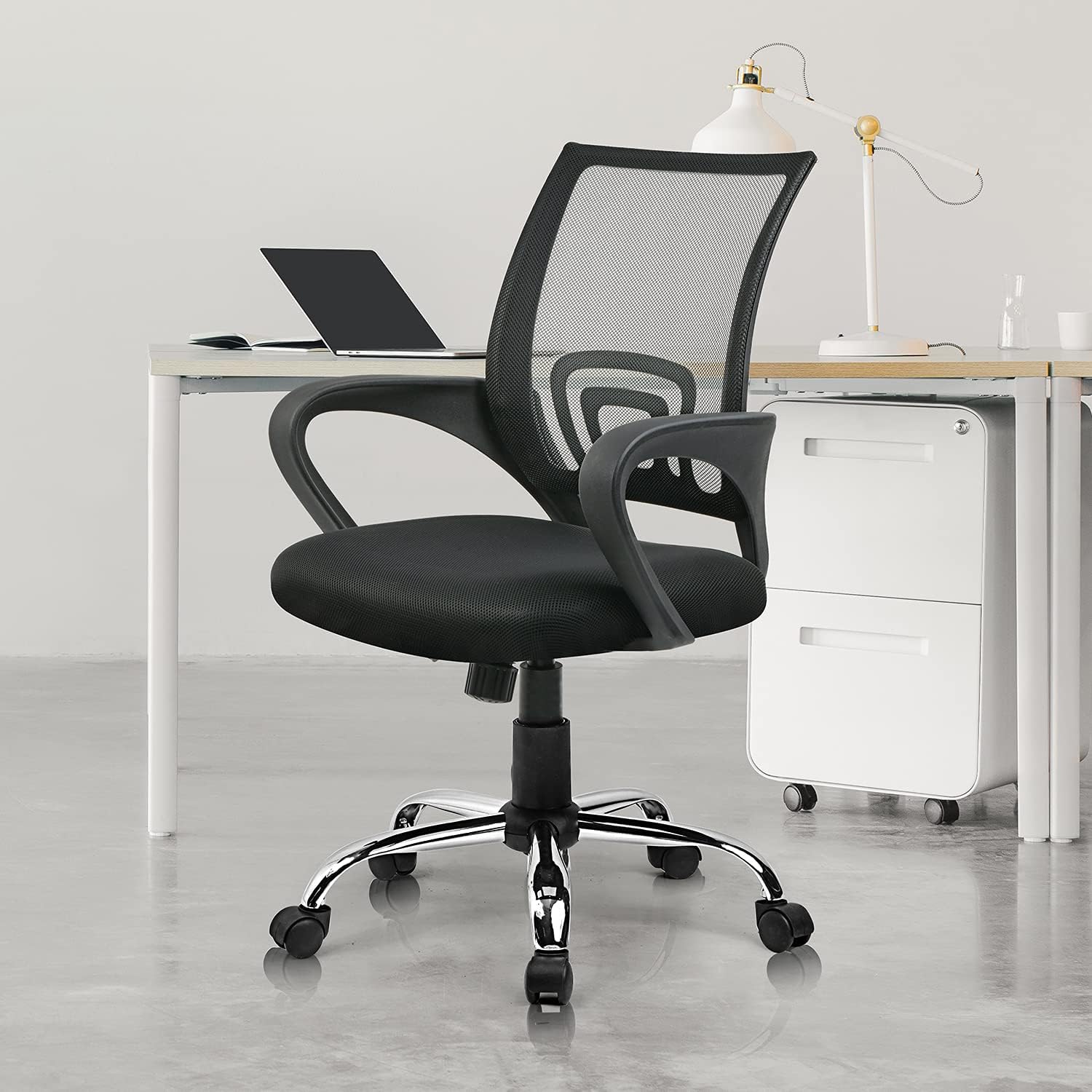 71Jl5oZf7LL._AC_SL1500_.jpg Clerical ergonomic mesh-back office chair - Image 1