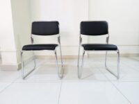 Chrome visitor's leather office seat - Image 5