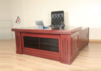 1.6 meters executive office table - Image 4