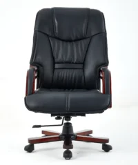 Director's executive office chair. - Image 2