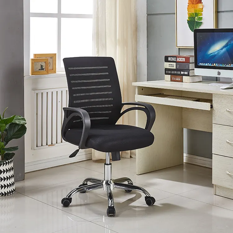 HTB1VeCTKeOSBuNjy0Fdq6zDnVXav.jpg_960x960.webp Aston Executive Office Chair - Image 1