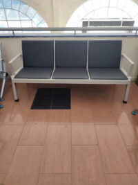 Heavy duty padded waiting bench - Image 3
