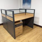 Two-way modular office workstation