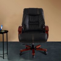 Director's Executive Office Chair - Image 2