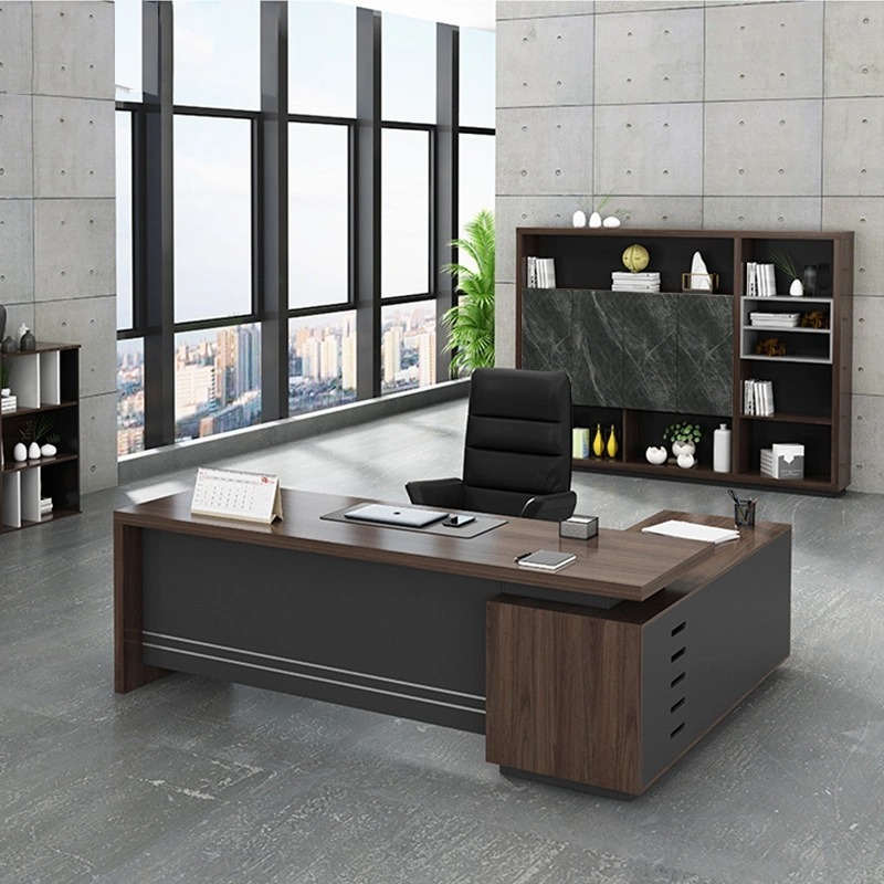 WhatsApp-Image-2024-04-20-at-09.16.13-1.jpeg 1600mm Executive Office Desk - Image 1
