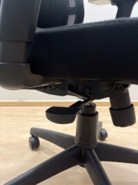 High-back orthopedic office chair - Image 5