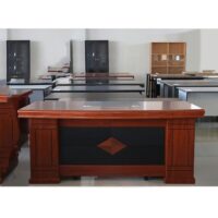 1.6M Executive office table - Image 3