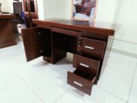 1.2 Meters executive office desk